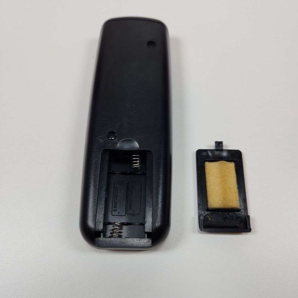RCA Stereo Remote Control Subwoofer Original OEM Tested - Picture 3 of 3